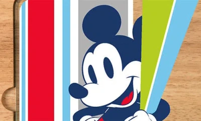 Picnic Time Billboard Glass Top Serving Tray In Multi