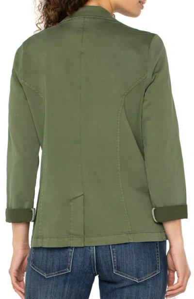 Liverpool Los Angeles Fitted Open Front Twill Blazer In Green