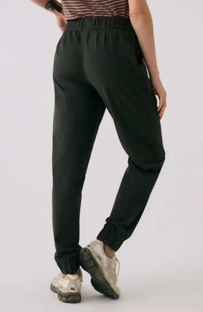 Lole Olivie Upf Tech Joggers In Black