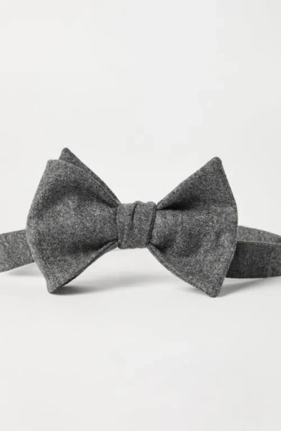 Brunello Cucinelli Wool-silk Flannel Bow Tie In Gray