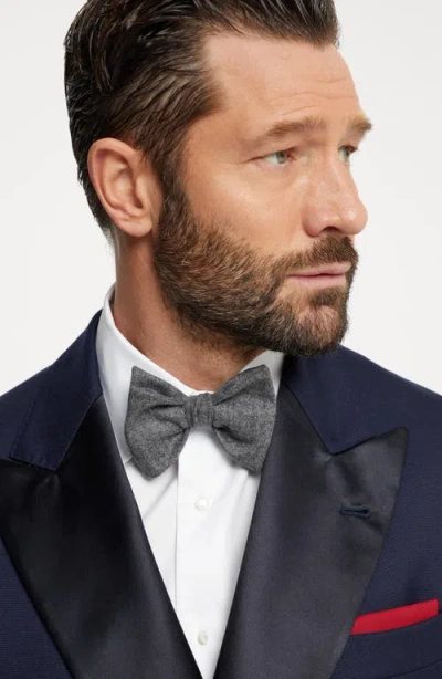 Brunello Cucinelli Wool-silk Flannel Bow Tie In Gray