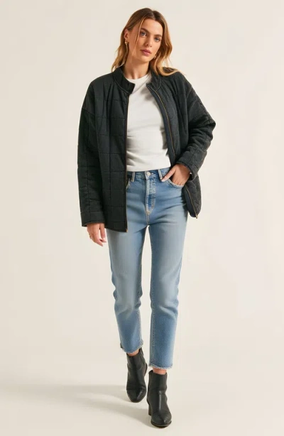 Modenaire Quilted Zip-up Jacket With Stand Collar And Square Stitch In Black