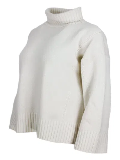 Malo Sweaters In White