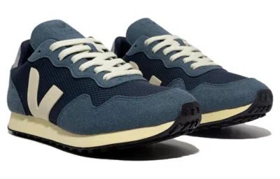 Veja Sdu Alveomesh Low-top Sneakers In Blue