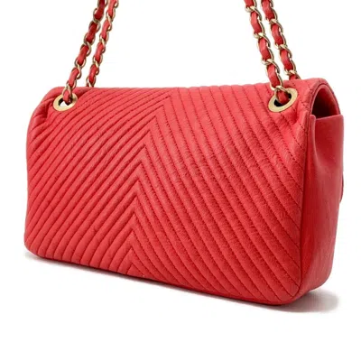 Pre-owned Chanel Chevron (v Stitch) Red Color Leather Shoulder Bag ()