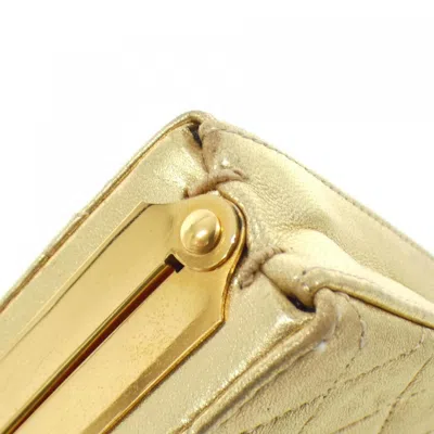 Pre-owned Chanel Gold Shoulder Bag ()