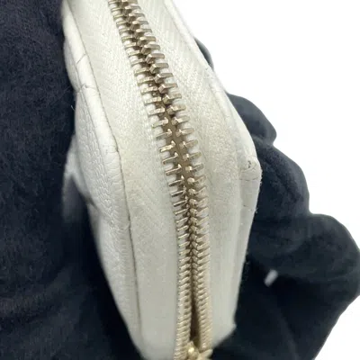 Pre-owned Chanel White Grained Calfskin Coin Purse/coin Case ()