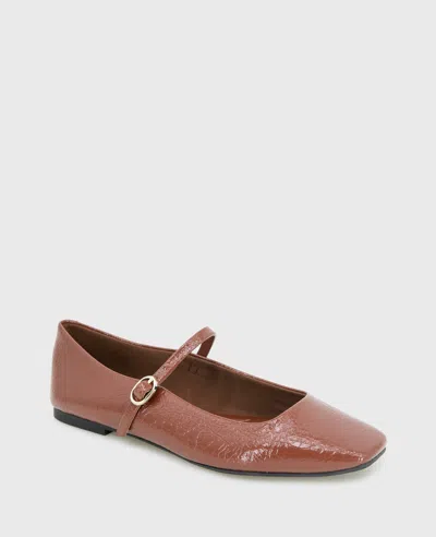 Kenneth Cole Jasper Patent Leather Ballet Flat In Brown