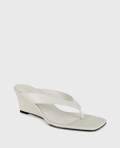 Kenneth Cole Susannah Leather Thong Wedge Sandal In Brown