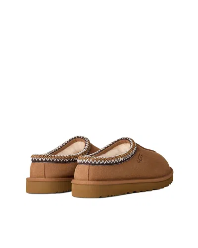 Ugg Slip-on Clog In Soft Suede With Sheepskin Lining In Brown