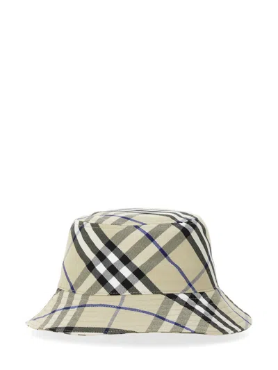 Burberry Plaid Bucket Hat With Structured Brim And Logo In Gray