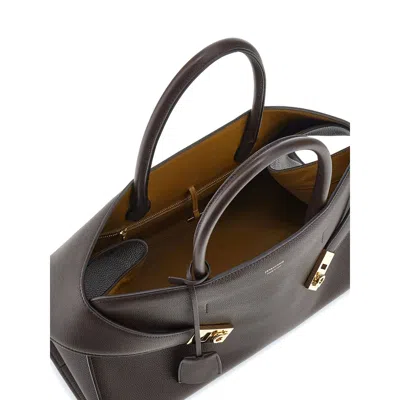 Ferragamo Borsa A Mano Hug Piccola In Pelle Marrone  Donna In Brown