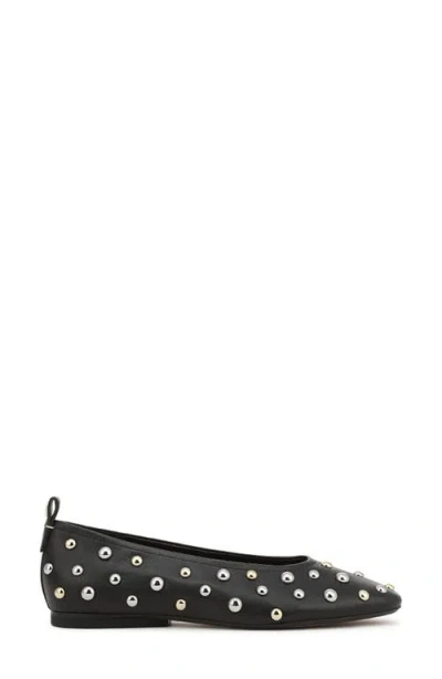27 Edit Naturalizer Carla Stud Ballet Flat In Black