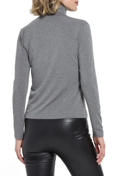 Lyssé Essential Longsleeve Turtleneck In Gray