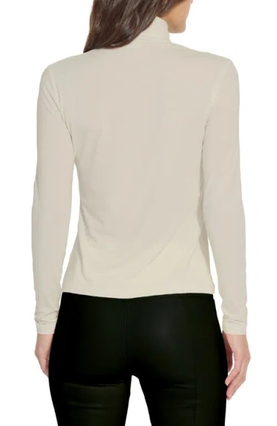 Lyssé Essential Longsleeve Turtleneck In Neutral