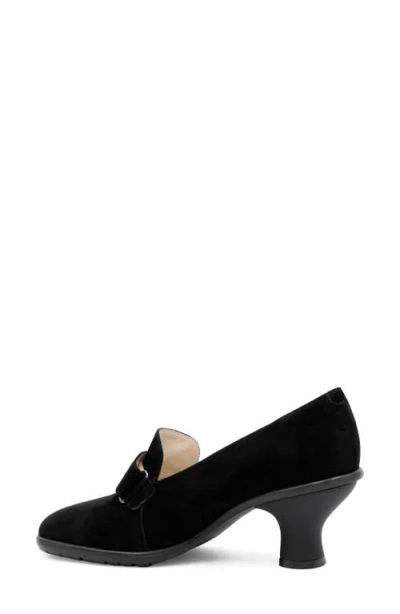 Rangoni Balzo Pump In Black