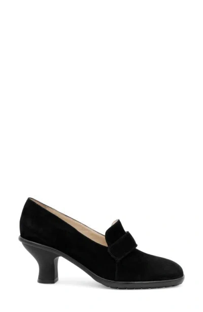 Rangoni Balzo Pump In Black