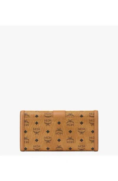 Mcm Tracy Chain Wallet In Visetos In Brown