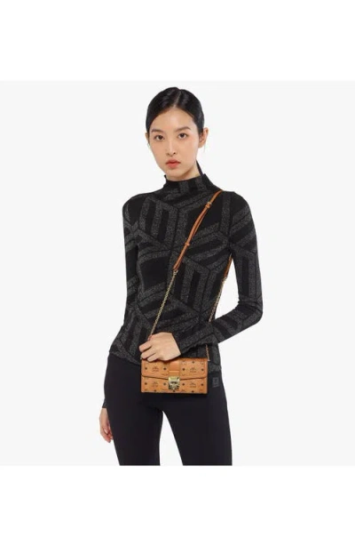 Mcm Tracy Chain Wallet In Visetos In Brown