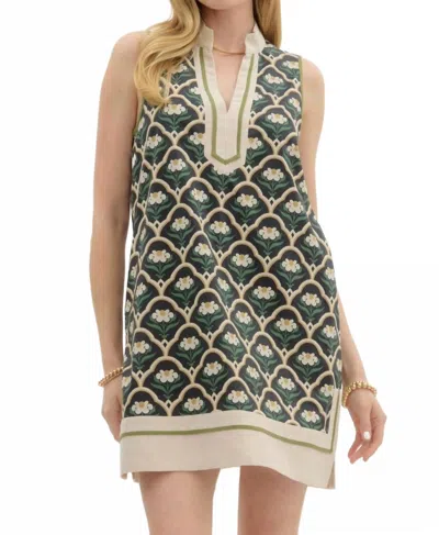 Entro Floral Scallop Motif Shift Dress In Black In Green