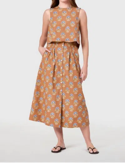 Livro Maple Springs Sleeveless Top In Brown In Brown