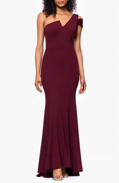 Betsy & Adam One-shoulder Scuba Crepe Gown In Burgundy