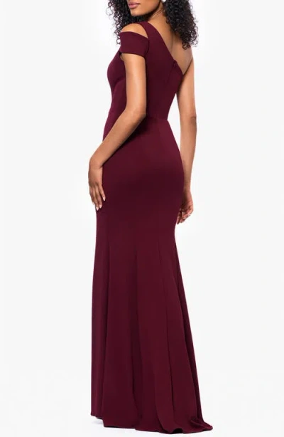 Betsy & Adam One-shoulder Scuba Crepe Gown In Burgundy