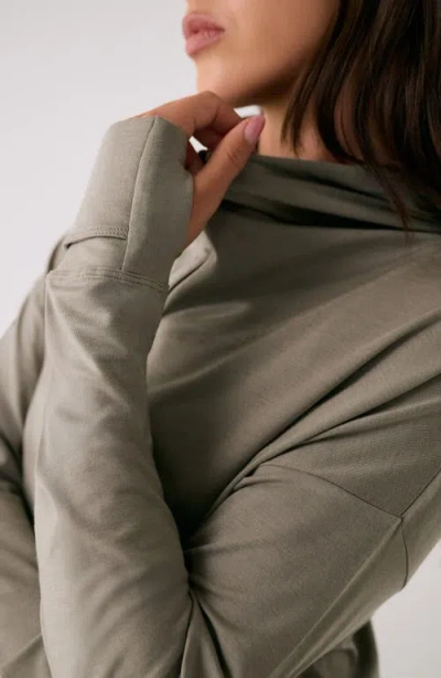 Lole Dynamic Hoodie In Brown