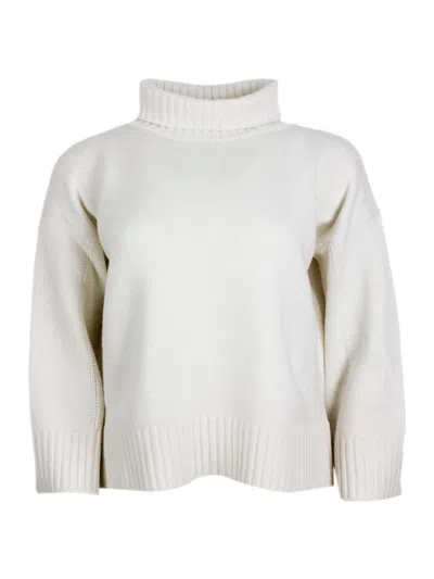 Malo Sweaters In White