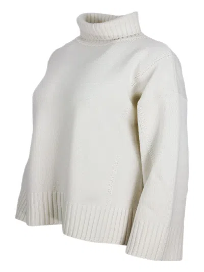 Malo Sweaters In White