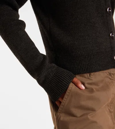 Lemaire Crew Neck Knitwear Long Sleeve Ribbed Style In Brown