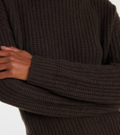 Lisa Yang Julina Cashmere Turtleneck Sweater In Brown