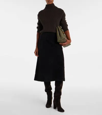 Lisa Yang Julina Cashmere Turtleneck Sweater In Brown