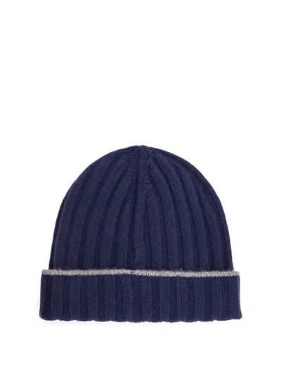 Brunello Cucinelli Logo Patch Ribbed Beanie In Blue