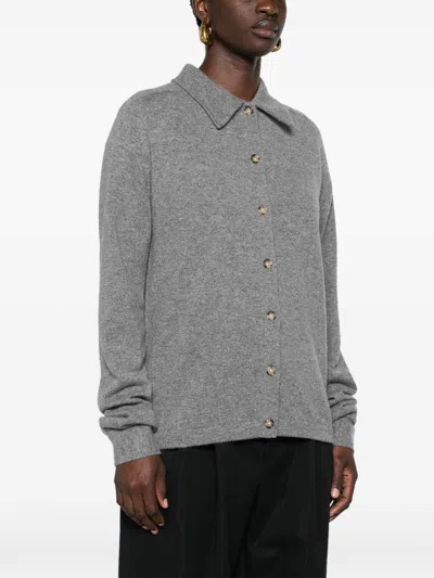 Totême Straight-collar Cashmere Shirt In Gray