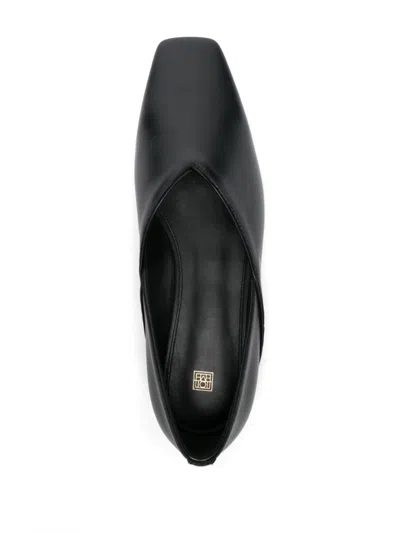 Totême Toteme Main Everyday Leather Flats In Black
