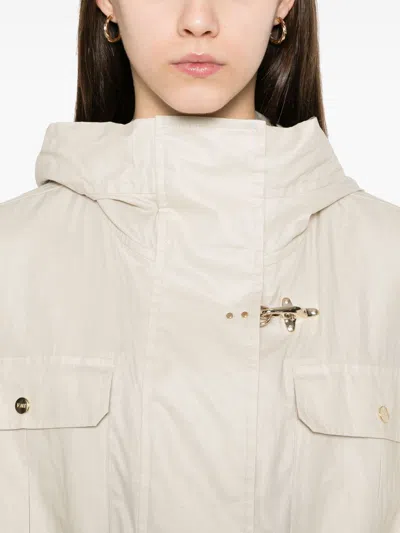 Fay Versatile White Parka With Customizable Silhouette