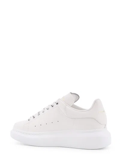 Alexander Mcqueen Women Leather Upper And Rubber Sole Sneaker In White