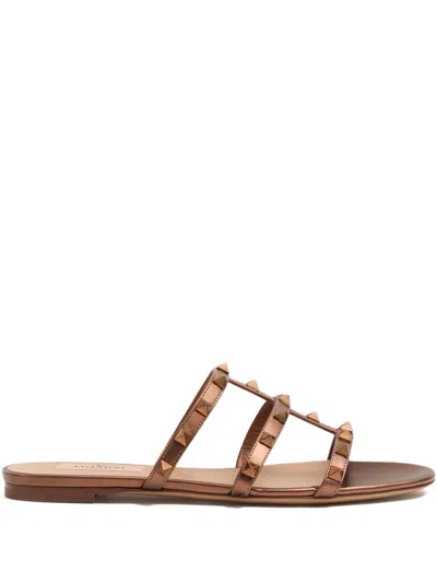 Valentino Rockstud Metallic City Flat Slide Sandals In Gold