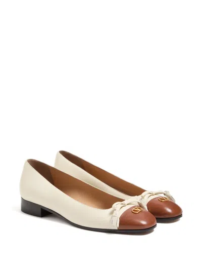 Valentino Leather Vlogo Signature Ballerinas In Neutral