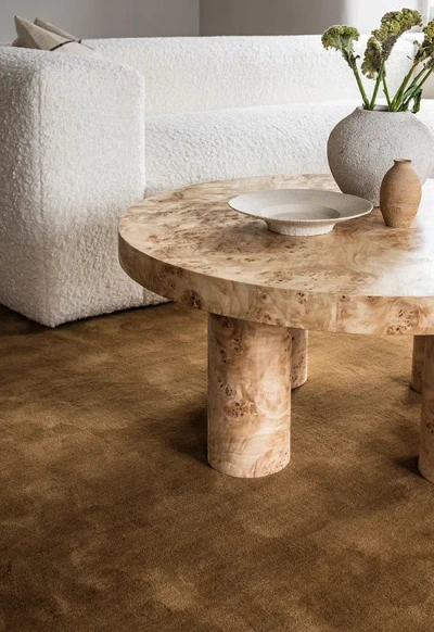 Layered Classic Solid Wool Ochre 9'10" X 13'1"