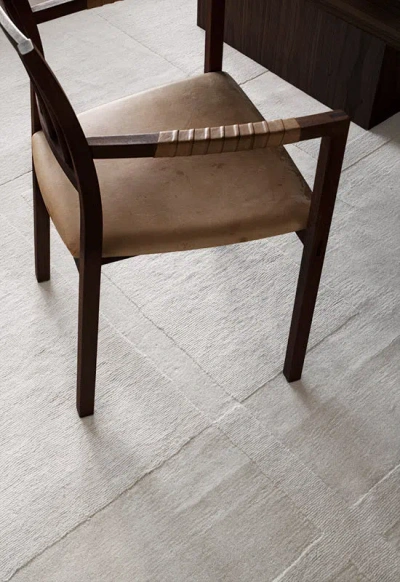 Layered Swedish Grace Bone White 9'10" X 13'1"