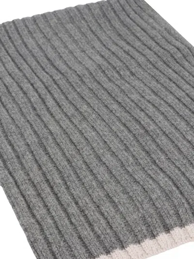 Moorer Ribbed-knit Rectangular Scarf In Gray