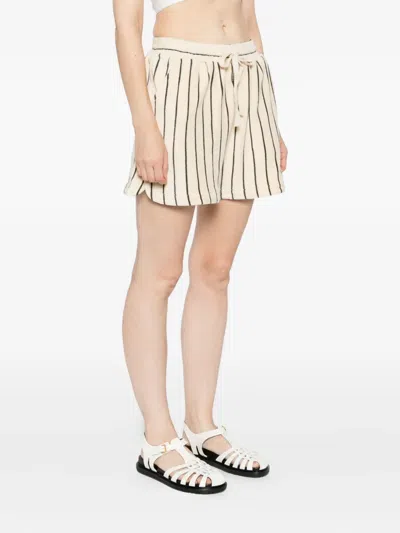 Bongusta Naram Gym Shorts In Neutral