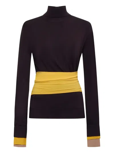 高领腰边细节毛衣