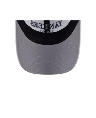 New Era Women's White New York Yankees Team Fan 9twenty Adjustable Hat In White