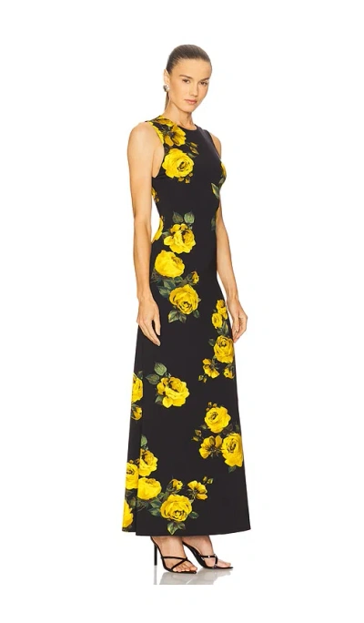 Alice And Olivia Delora Open Back Sleeveless Crew Neck Maxi Dress Rosehips In Black