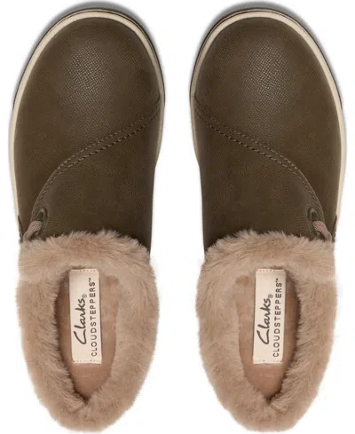 Clarks Wide Width Breeze Myth Slipon In Green