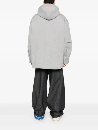 LOGO细节连帽夹克