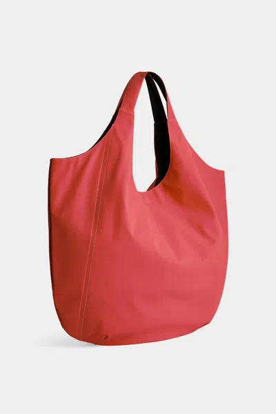 Stutterheim Svea Puffer Bag Matt In Red